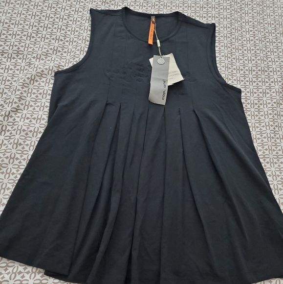 Cop.Copine Slevveles Top Size 40/8. - Picture 1 of 13